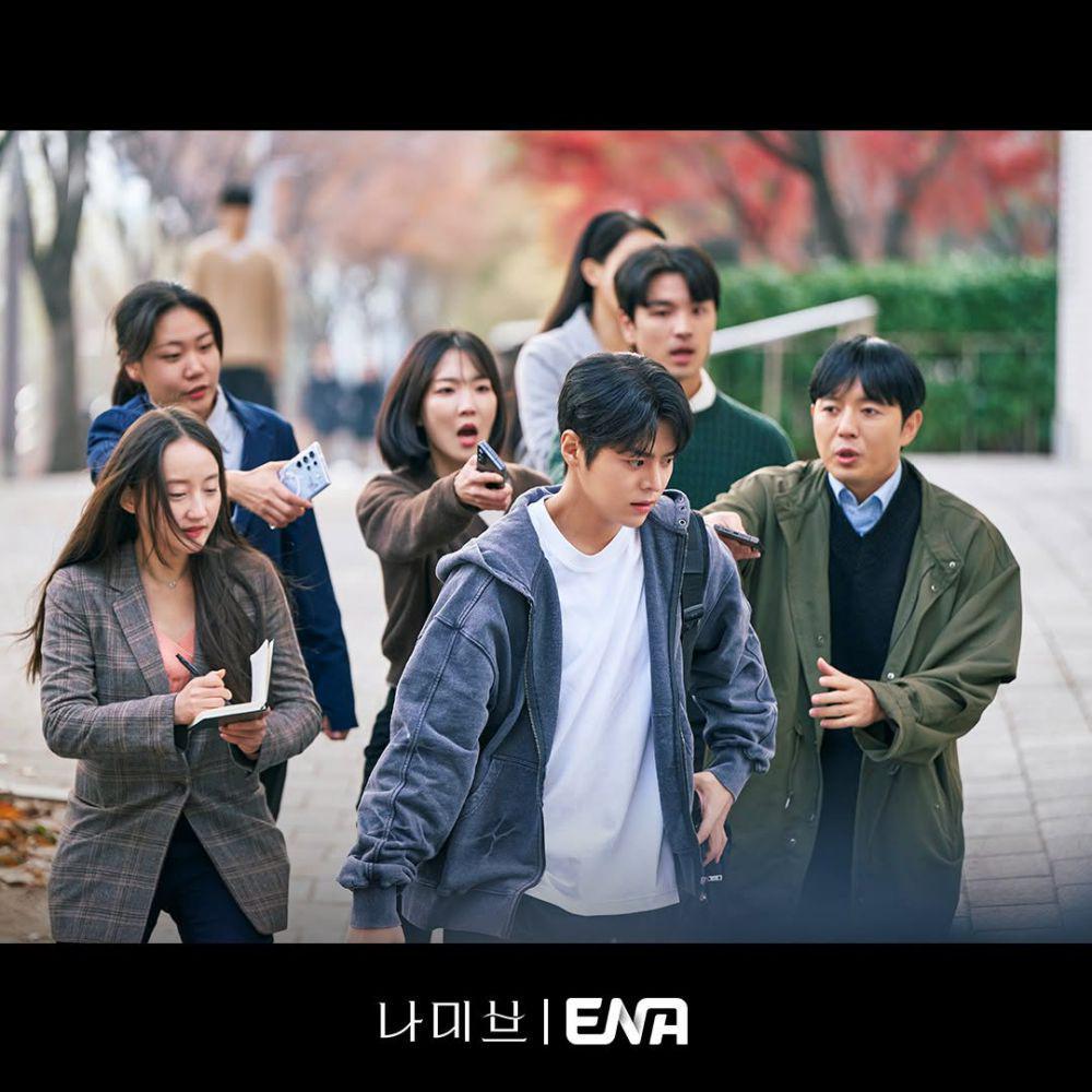 7 Alasan Yoo Jin Woo Terpuruk di Drakor Namib, Merasa Dibuang