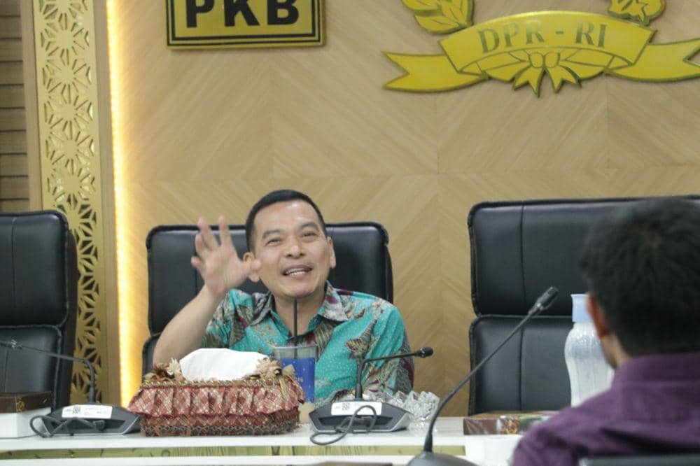 Anggota Komisi IV Daniel Johan sebut kerugian negara imbas pagar laut Tangerang bisa tembus Rp300 T. (Dok. Fraksi PKB)