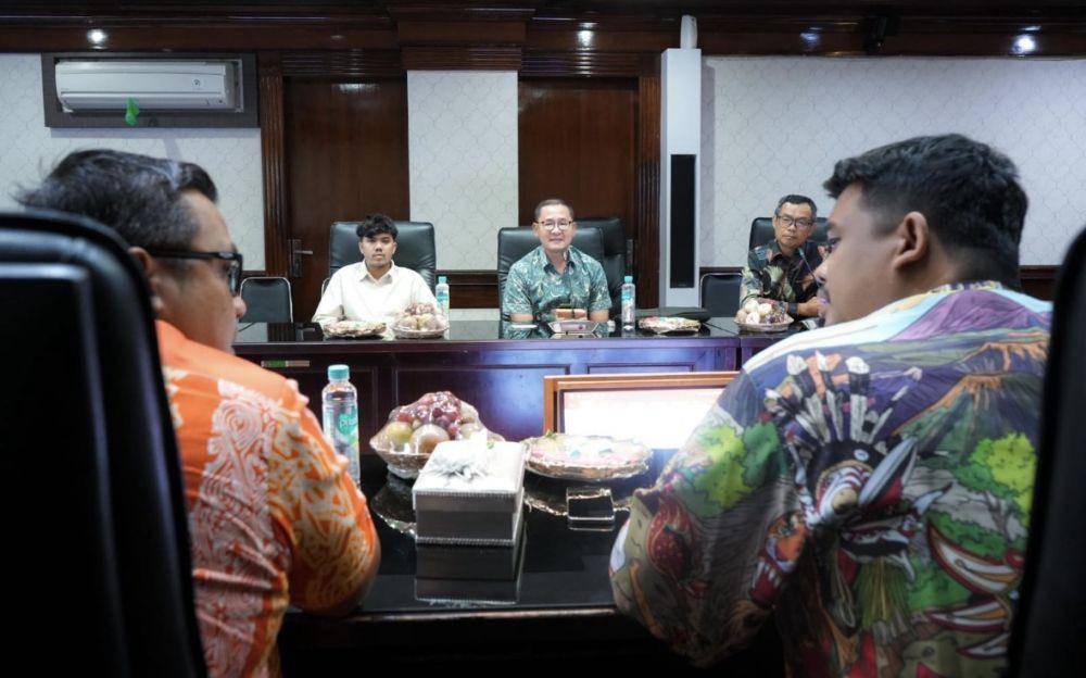 Rapat Pemko Medan dengan PT Sinar Sejahtera Terbarukan dan SCG Indonesia tentang pengelolaan sampah menjadi energi (Dok. Diskominfo Medan)