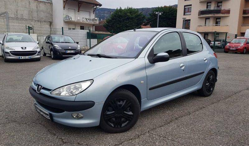 Peugeot 206 2003 (tresbonplan.fr)
