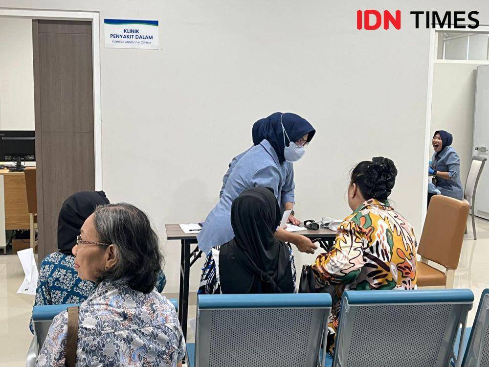 Ilustrasi layanan kesehatan di RS Samsoe Hidajat Semarang. (IDN Times/Anggun Puspitoningrum)