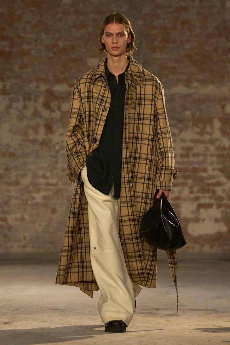 AMI Paris F/W 2025-26 di Paris Fashion Week Menswear (dok. AMI Paris)