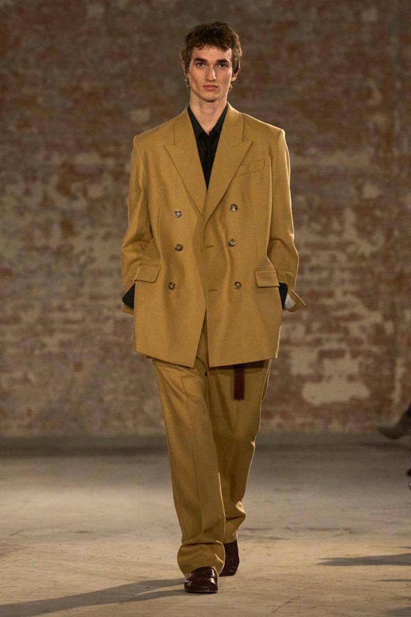 AMI Paris F/W 2025-26 di Paris Fashion Week Menswear (dok. AMI Paris)