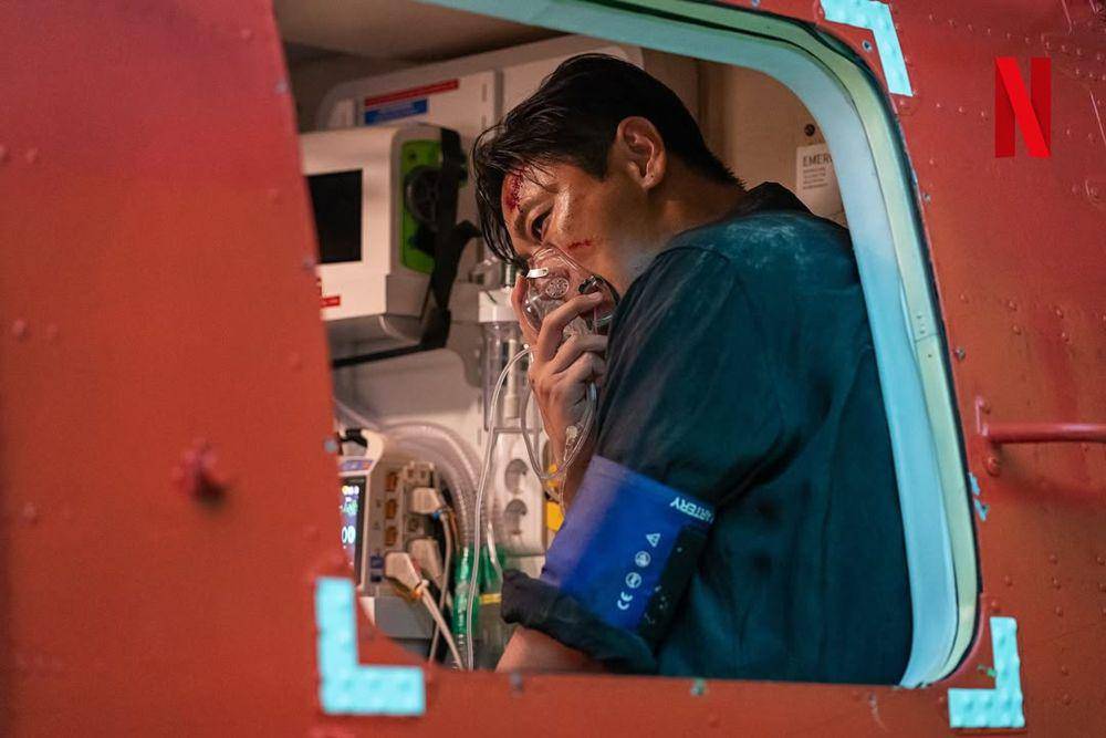 Ju Ji Hoon di The Trauma Code: Heroes on Call (dok. Netflix/The Trauma Code: Heroes on Call)