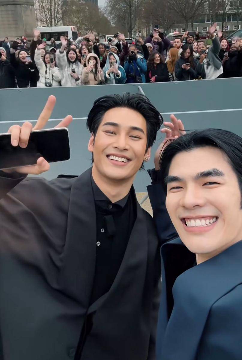 potret Apo dan Mile reuni di event Dior Men Winter 2025 - 2026 di Paris (Instagram.com/milephakphum)