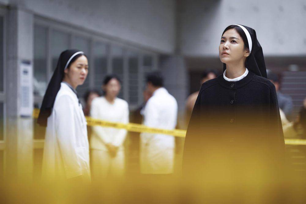 Still cut film Korea Dark Nuns (dok. Next Entertainment World/Dark Nuns)