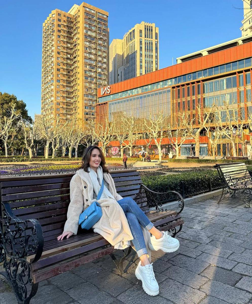 potret Cinta Laura (instagram.com/claurakiehl)