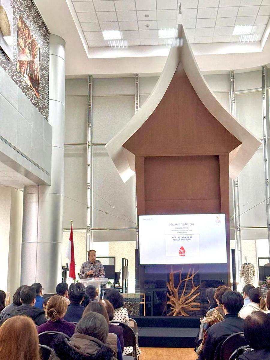 Bapak Arif Sulistiyo, Kepala Kantor Dagang dan Ekonomi Indonesia di Taipei, mengapresiasi sutradara Indonesia yang berkarya di Taiwan dengan mengambil subjek Pekerja Migran Indonesia dan imigran asal Indonesia lainnya di Taiwan. (Dok. Istimewa)