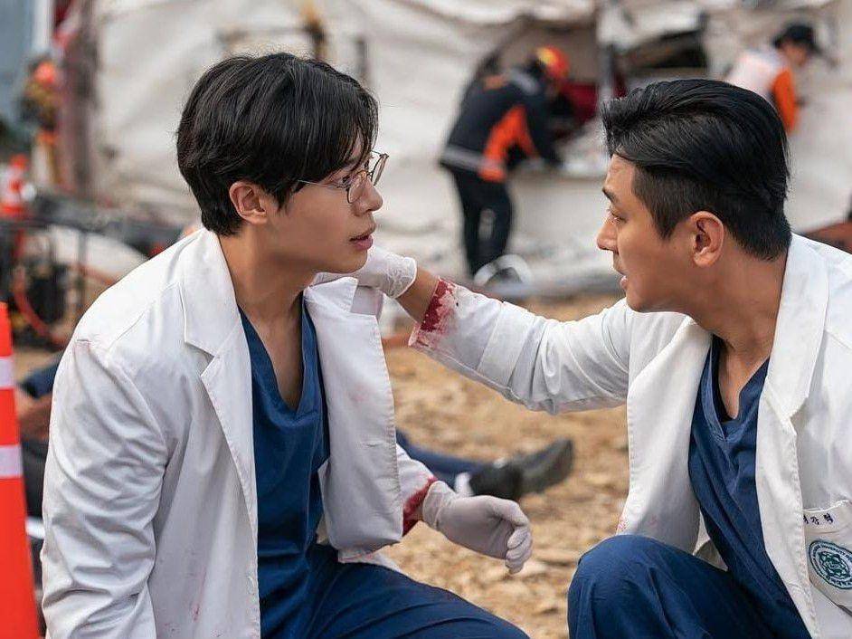 cuplikan drama The Trauma Code: Heroes on Call (instagram.com/netflixkr)
