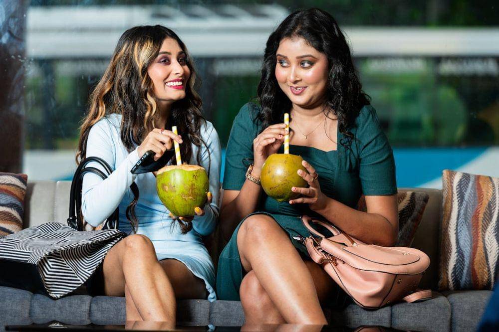 ilustrasi kumpul sama teman (pexels.com/FliqaIndia Pvt. Ltd.)