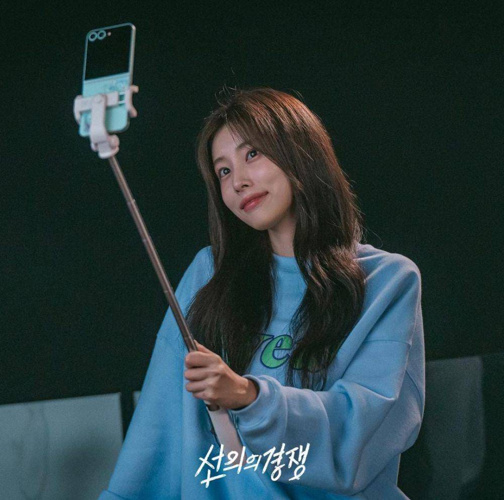 Kang Hye Won di drama Friendly Rivalry (instagram.com/tving.official)