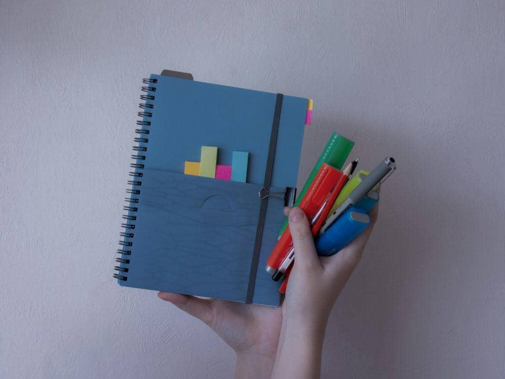 7 Alat Anotasi untuk Bantu Baca Buku agar Lebih Efektif