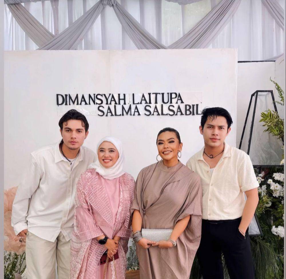 Resepsi pernikahan Salma Salsabil dan Dimansyah Laitupa. (Instagram.com/manpaularo)
