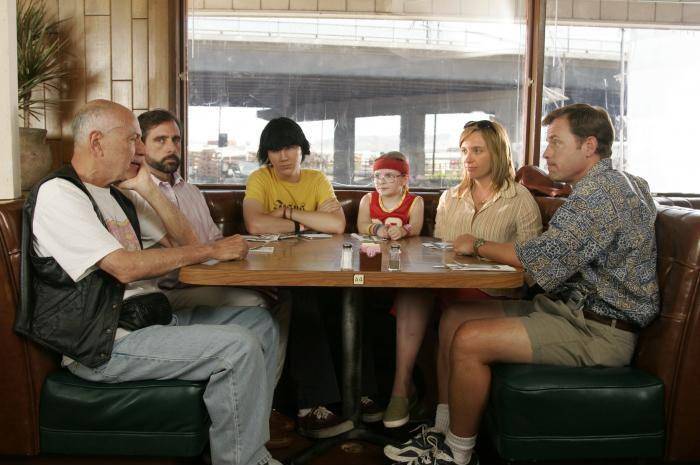 Scene di film Little Miss Sunshine.(dok.Searchlight Pictures/Little Miss Sunshine)