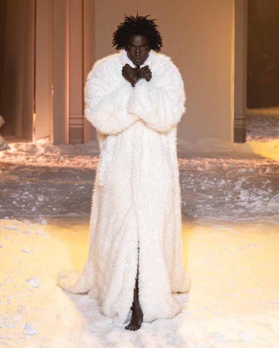 3.Paradis F/W 2025-26 di Paris Fashion Week Menswear (instagram.com/3paradis)