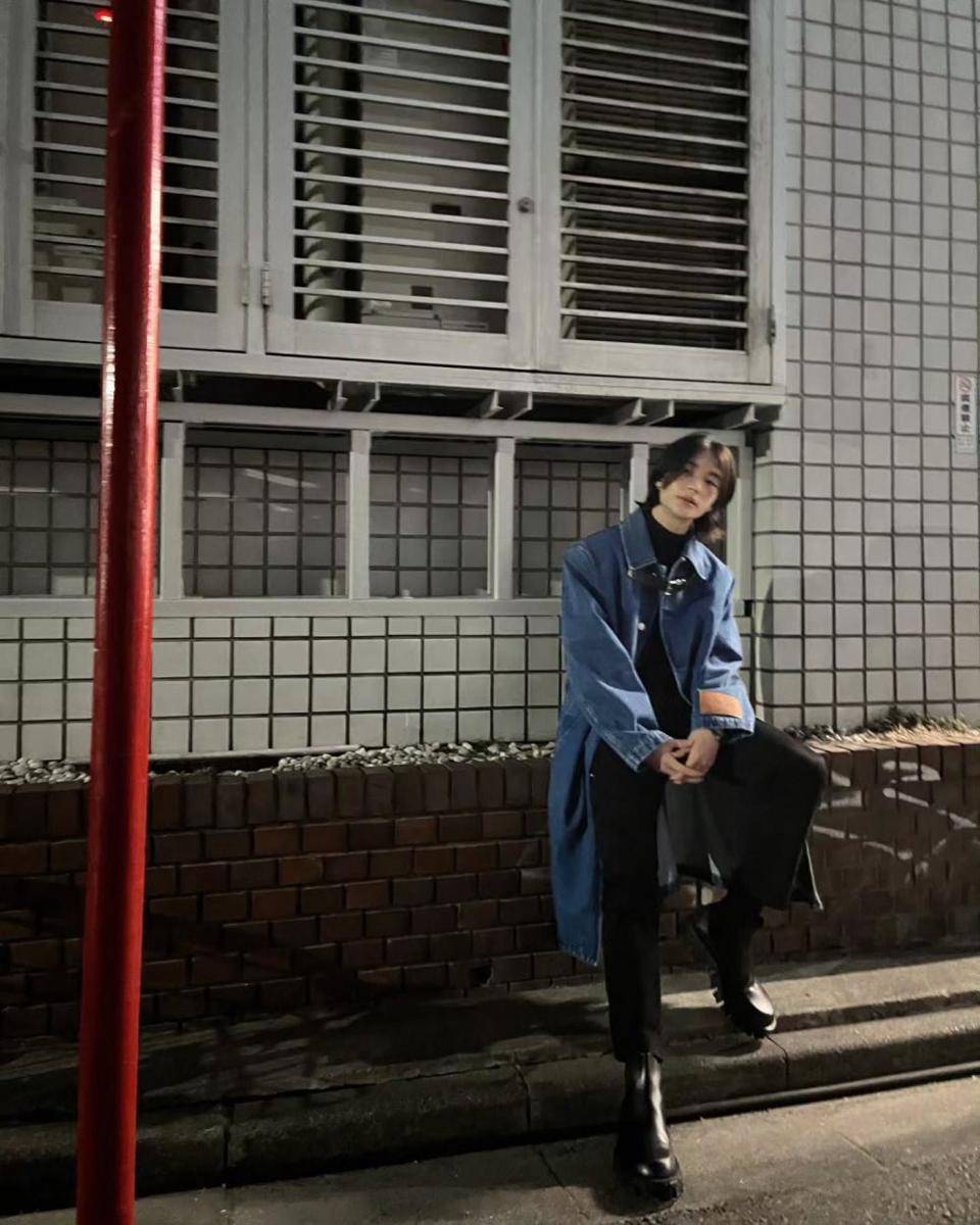 OOTD ala Hyunjin STRAY KIDS (instagram.com/hynjinnnn)