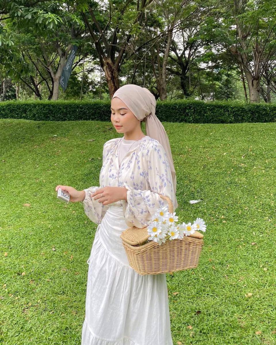 inspirasi coquette style ala Nola Clara (instagram.com/nolaclr.a)