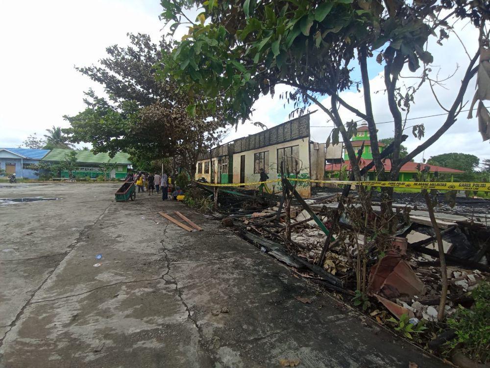 Kebakaran Hanguskan Bangunan MTS Byna Taqwa Banjarmasin