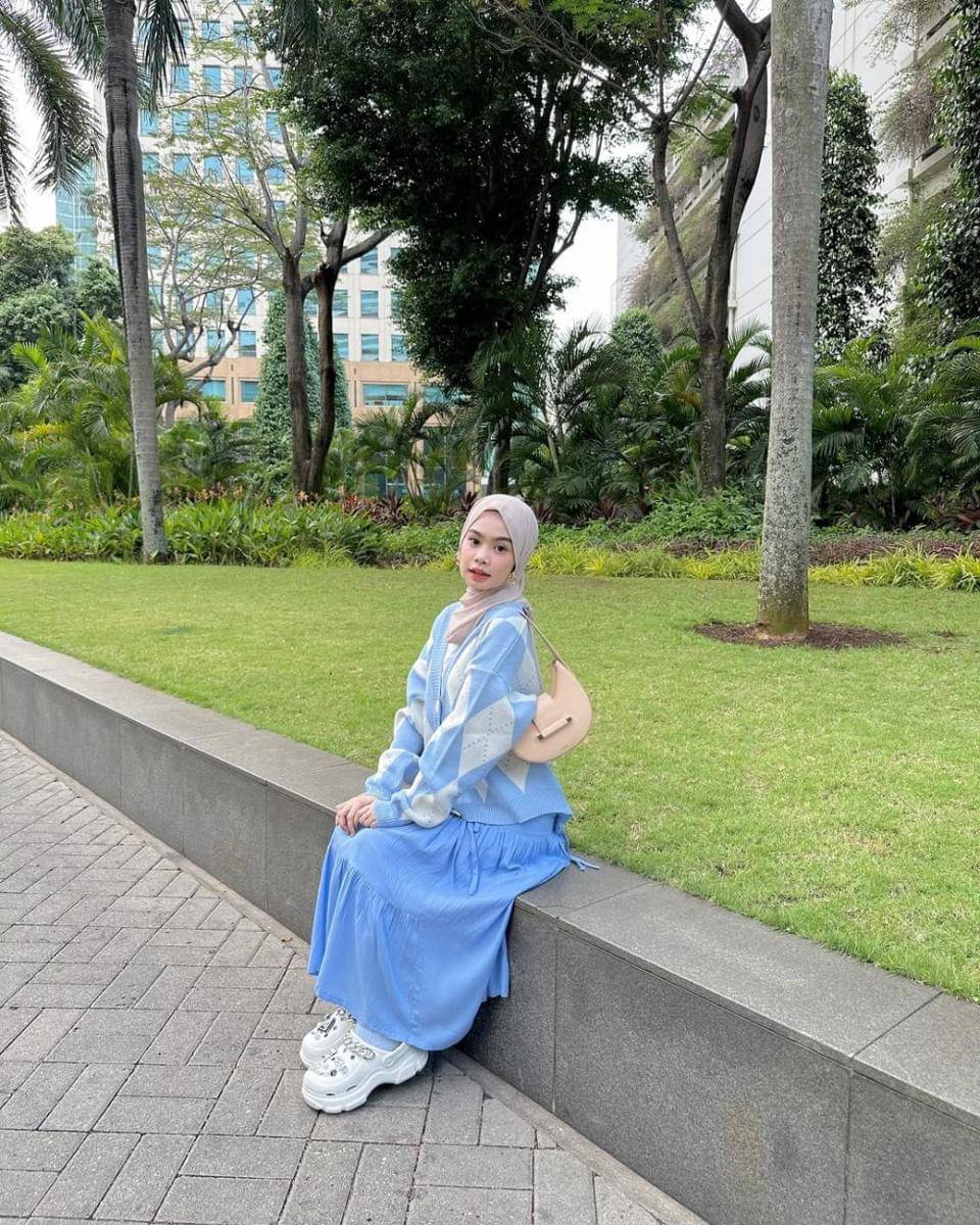 inspirasi coquette style ala Nola Clara (instagram.com/nolaclr.a)