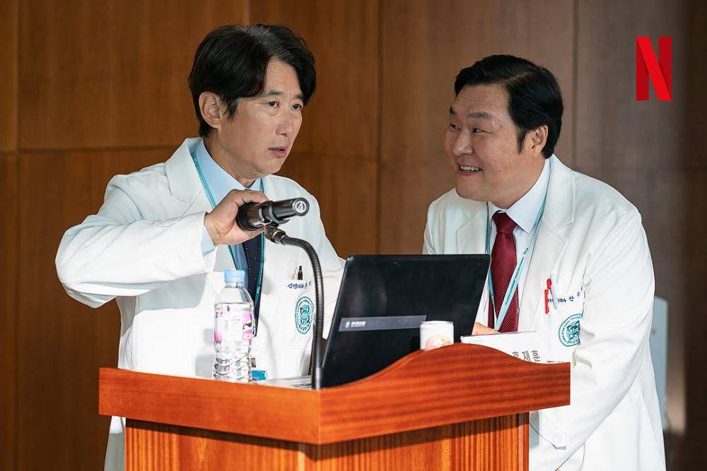 cuplikan drama The Trauma Code: Heroes on Call (instagram.com/netflixkcontent)