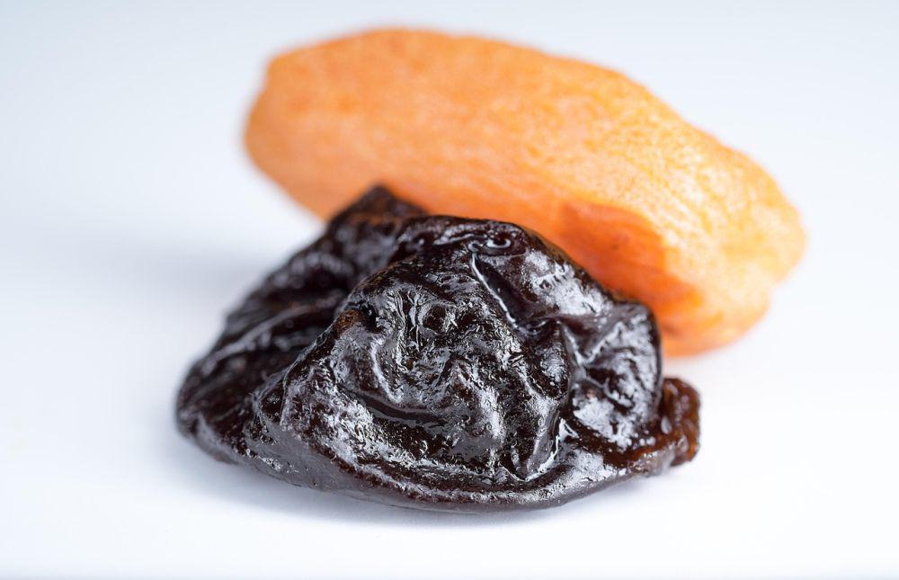Mengenal Prunes, Buah yang Sering Ditambahkan pada Lapis Legit