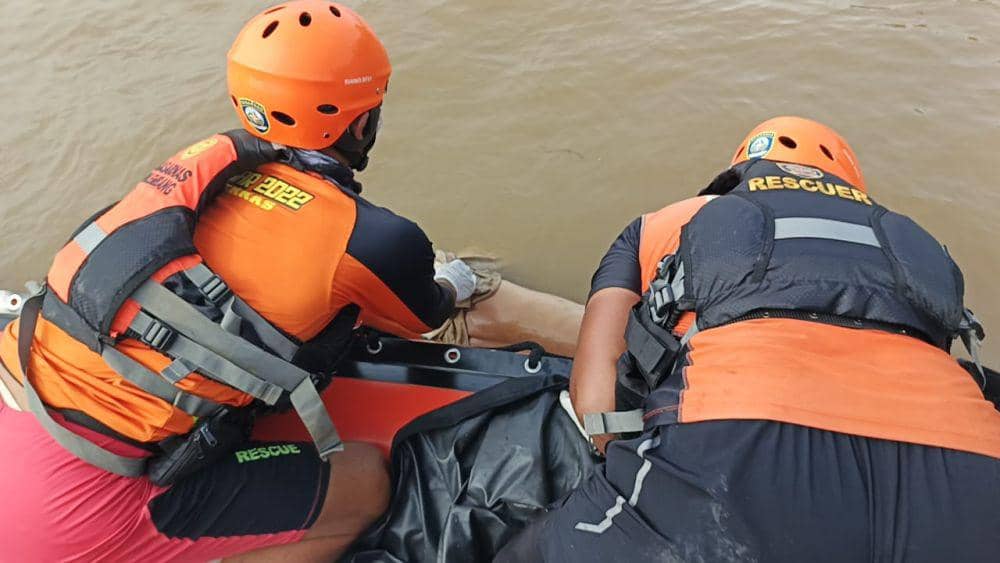 Operasi SAR Pencarian korban hilang di Sungai Ogan (Dok: Kepala Kantor SAR Palembang)