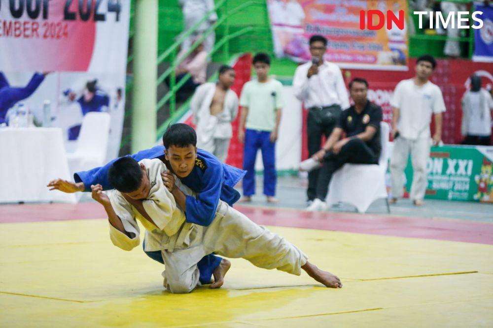 Atlet judo pelajar Sumut dipersiapkan hadapi Popnas 2025 di Aceh-Sumut (IDN Times/Doni Hermawan)