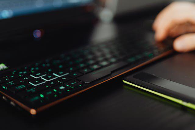 5 Tips Membeli Keyboard Komputer yang Cocok untuk Bermain Game