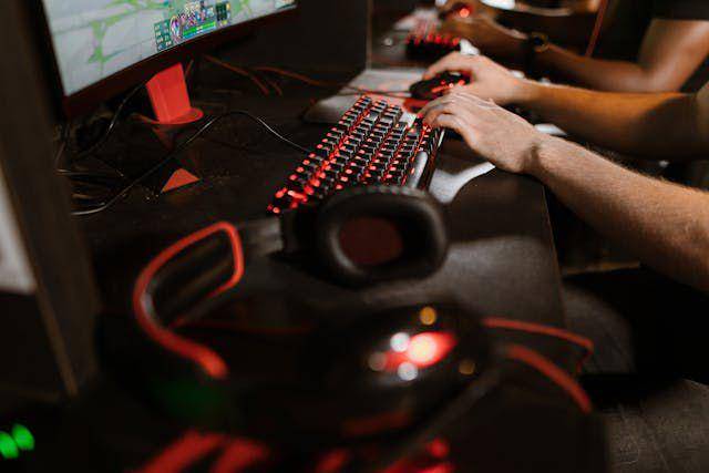 ilustrasi keyboard gaming (pexels.com/RDNE)