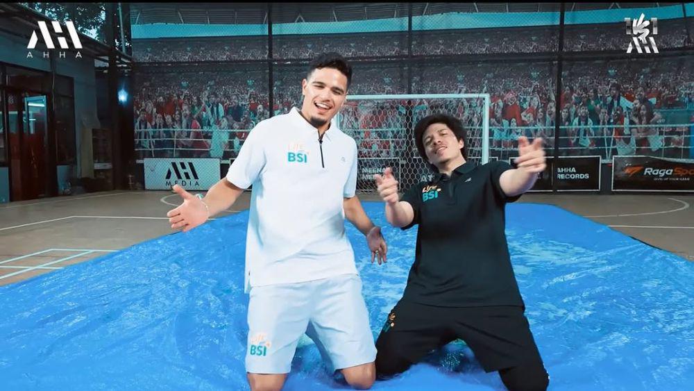 7 Potret Atta Halilintar Main Futsal Lawan Ragnar Oratmangoen, Seru!