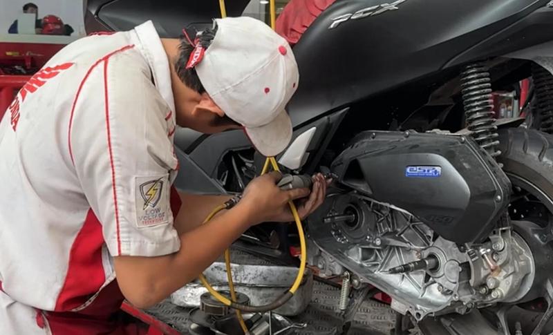 Cara Membersihkan CVT Motor Matic yang Benar, Lakukan Rutin!