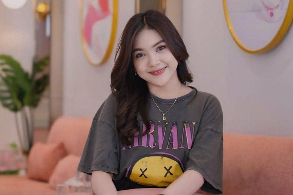 lirik-lagu-kalah-weton-dinda-teratu-idn-times