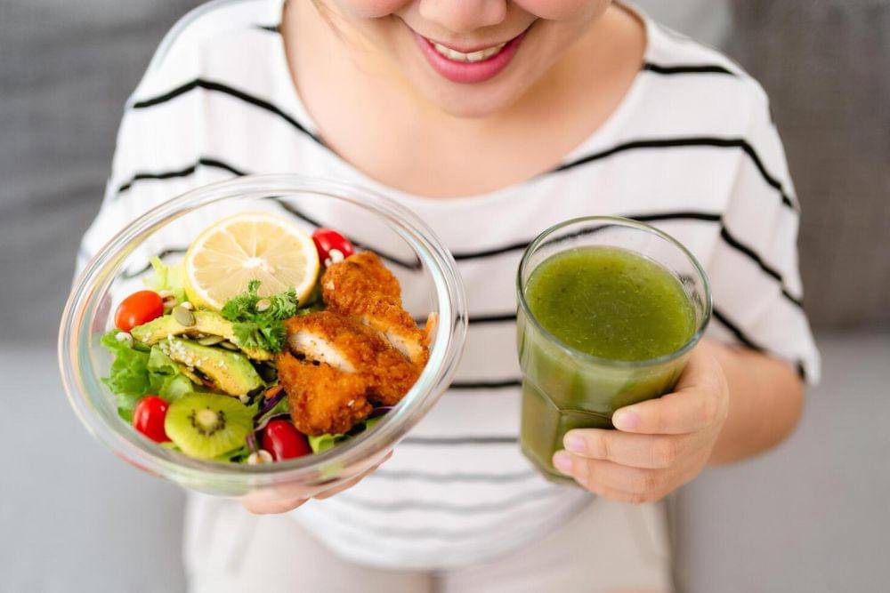 ilustrasi makanan yang cocok dimakan setelah olahraga (vecteezy.com/suriyawut)