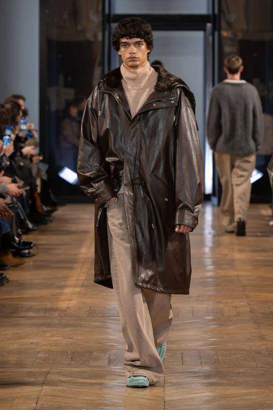 System 1990 F/W 2025-26 di Paris Fashion Week Menswear (dok. System 1990)
