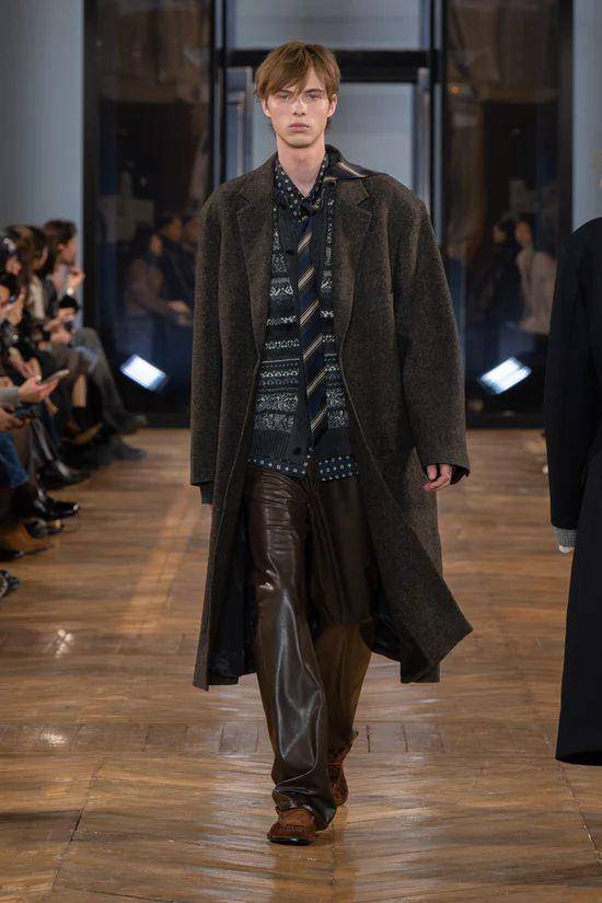 System 1990 F/W 2025-26 di Paris Fashion Week Menswear (dok. System 1990)