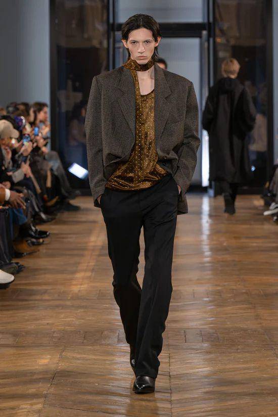 System 1990 F/W 2025-26 di Paris Fashion Week Menswear (dok. System 1990)