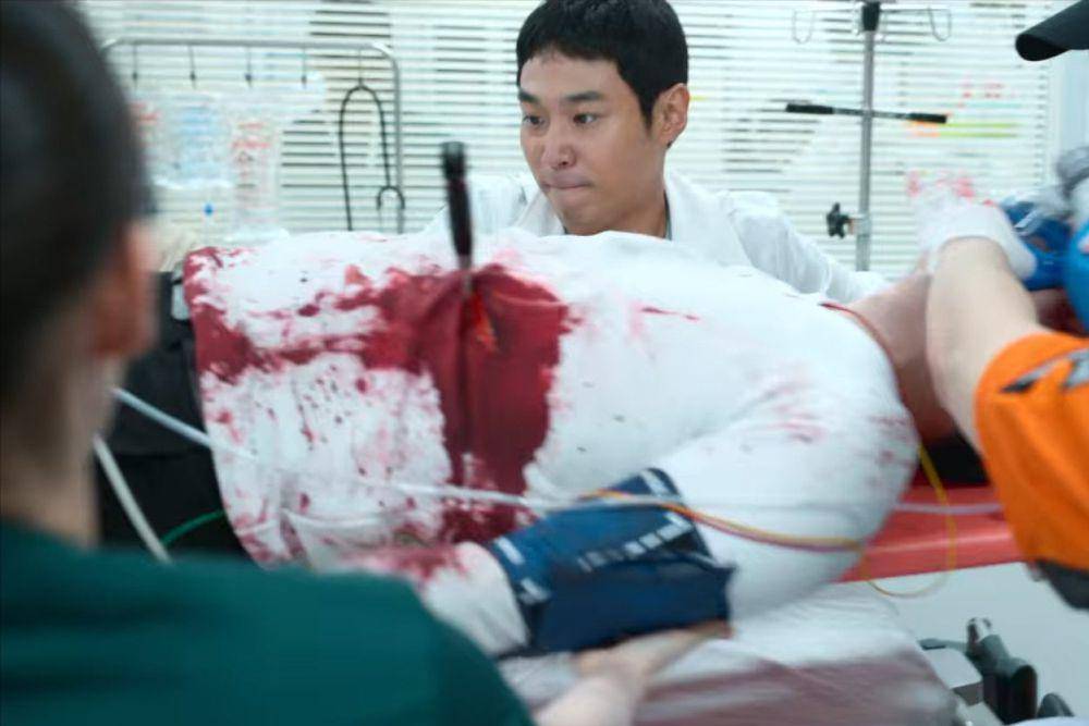Karakter nakes pendukung di The Trauma Code: Heroes on Call (dok. Netflix/The Trauma Code: Heroes on Call)