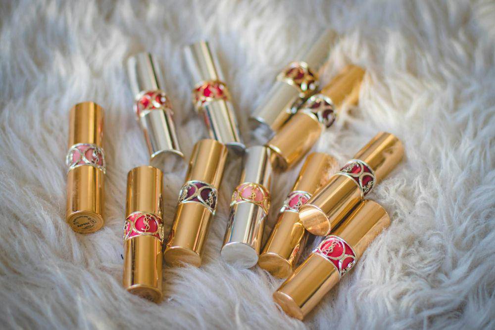 Ilustrasi lipstick (pexels.com/Valeria Boltneva)