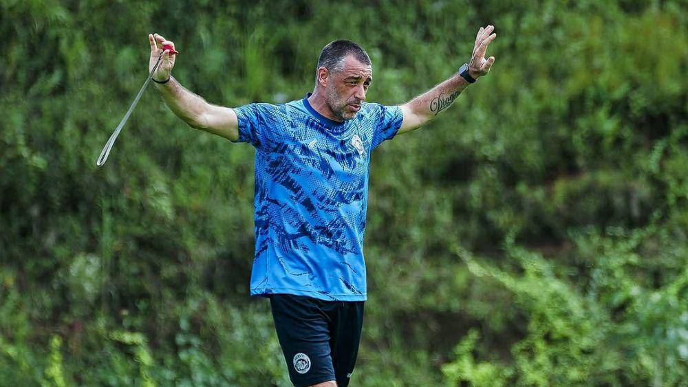 Pelatih Arema FC, Ze Gomes.(FOTO: @aremafcofficial)