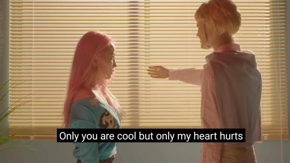 cuplikan MV "Why So Lonely" (youtube.com/JYP Entertainment)