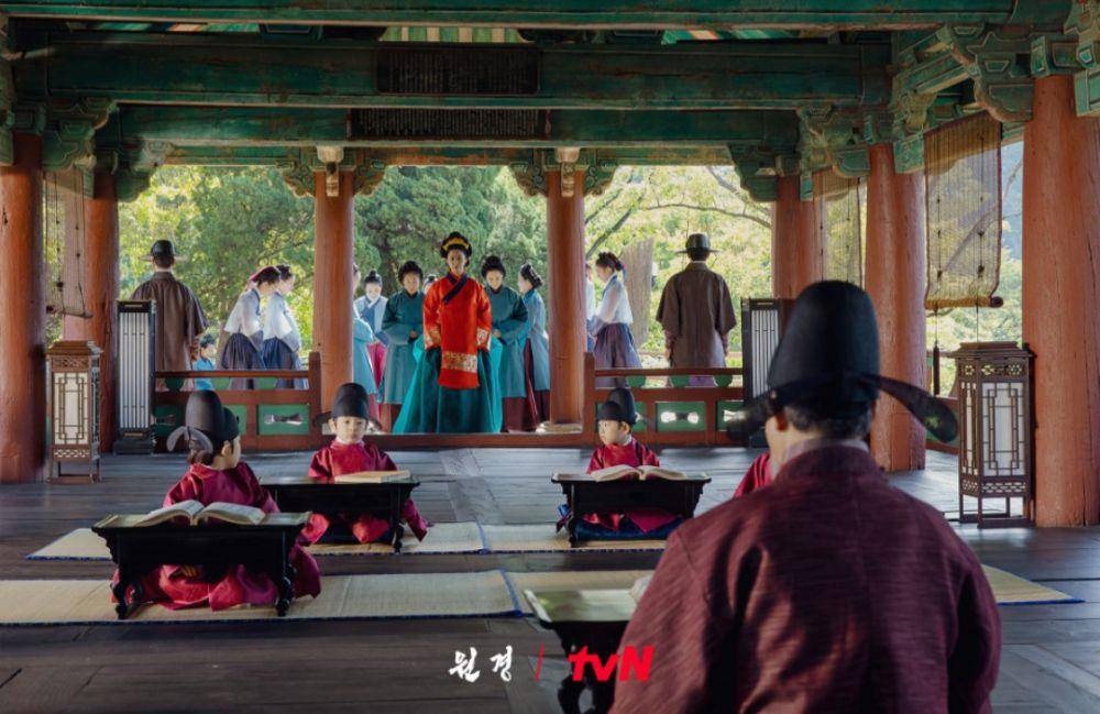 Cuplikan drakor The Queen Who Crowns (dok.tvN/The Queen Who Crowns)