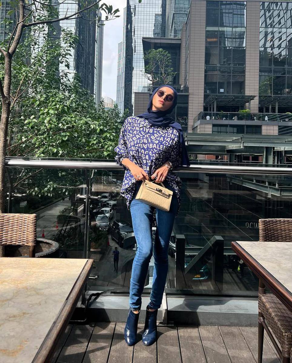 OOTD Jeans ala Olla Ramlan (instagram.com/ollaramlan)