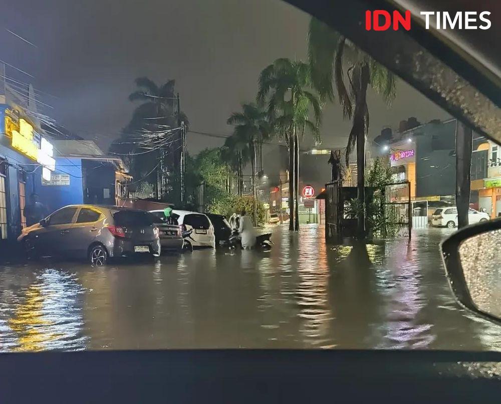 Banjir Kiriman dari Bogor, Pejaten Timur Terendam 1,5 Meter
