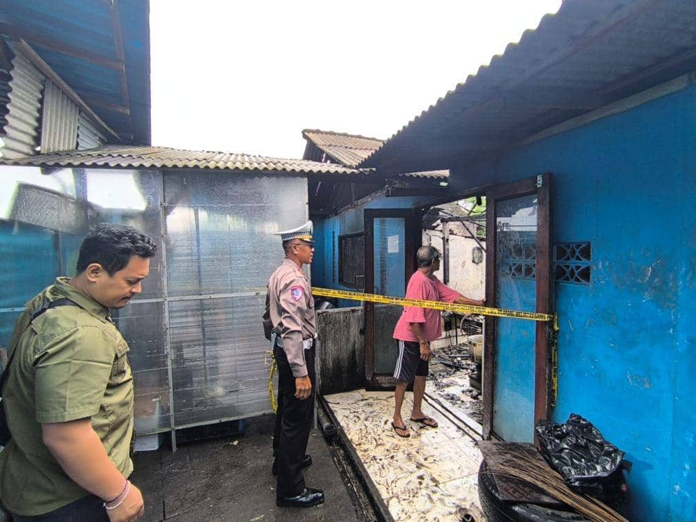Pengolahan kerupuk ikan di Tabanan hangus terbakar, Kamis (30/1/2025) (Dok.IDNTimes/Istimewa)