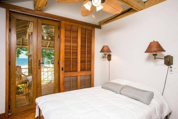 Perjalanan Dinas Dipangkas, Para Karyawan Hotel Terancam