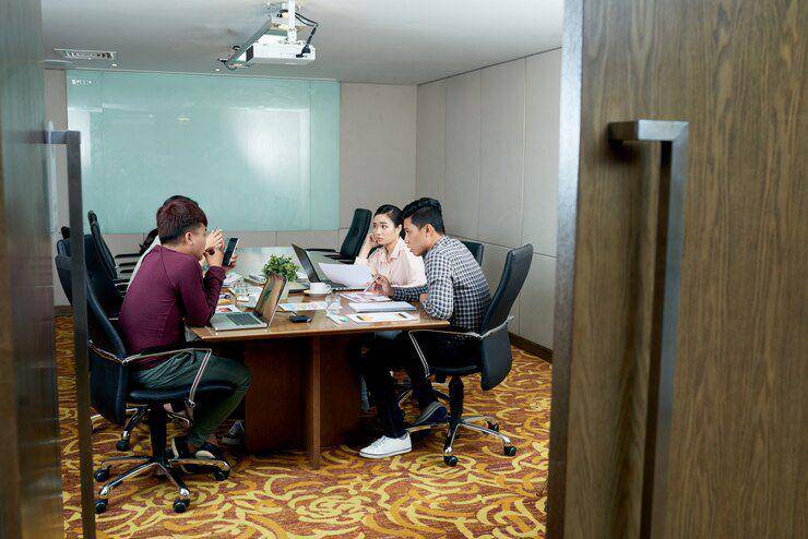 Ilustrasi hubungan dengan rekan yang baik (freepik.com/pressfoto)