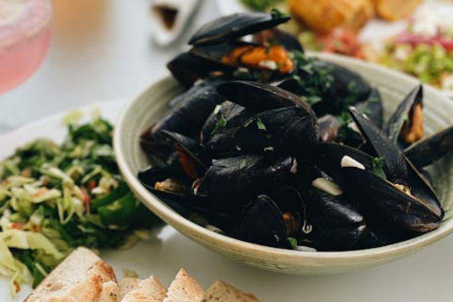 ilustrasi kerang hijau (pexels.com/LOUISE strømstad brinkmann)