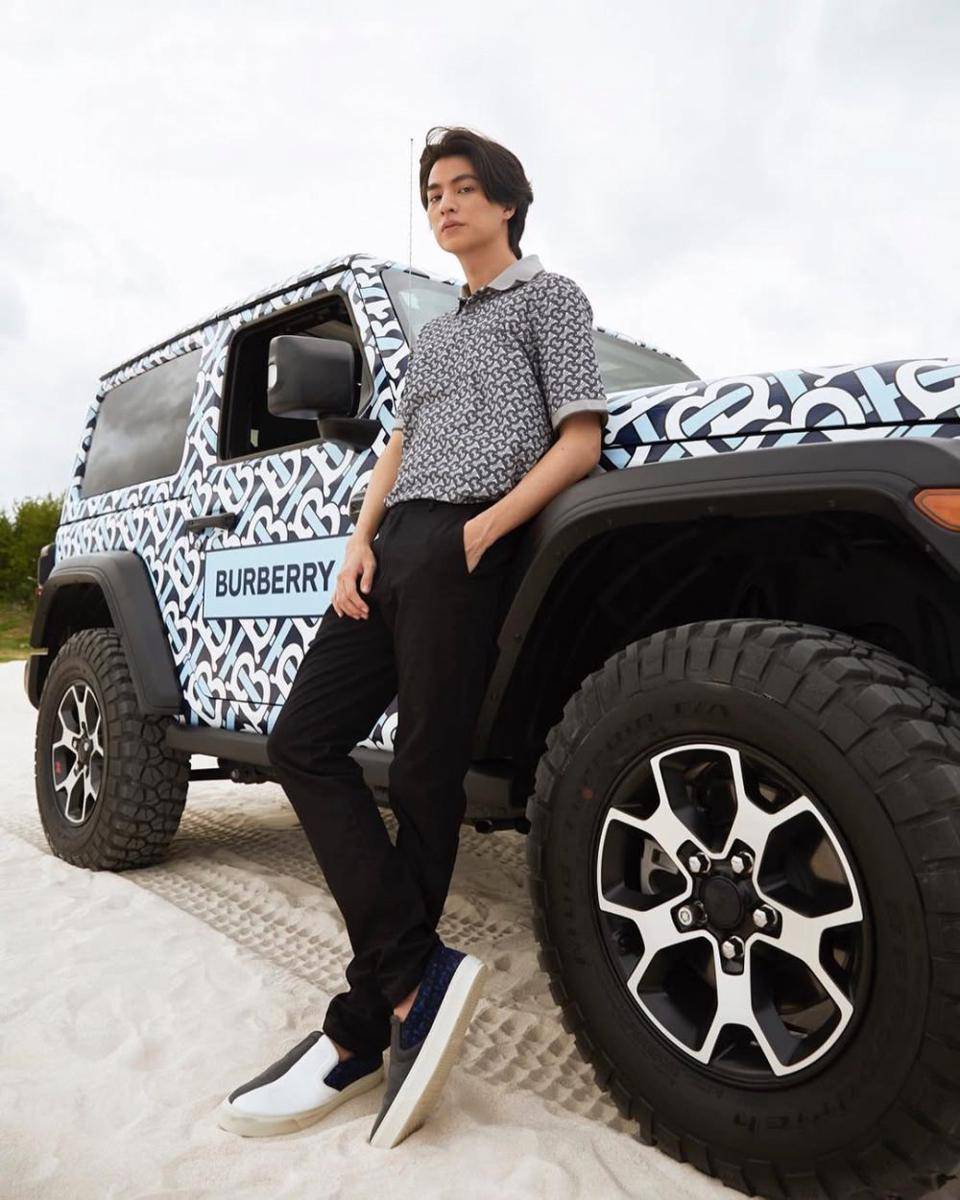 referensi OOTD first date ala Gulf Kanawut (instagram.com/gulfkanawut)