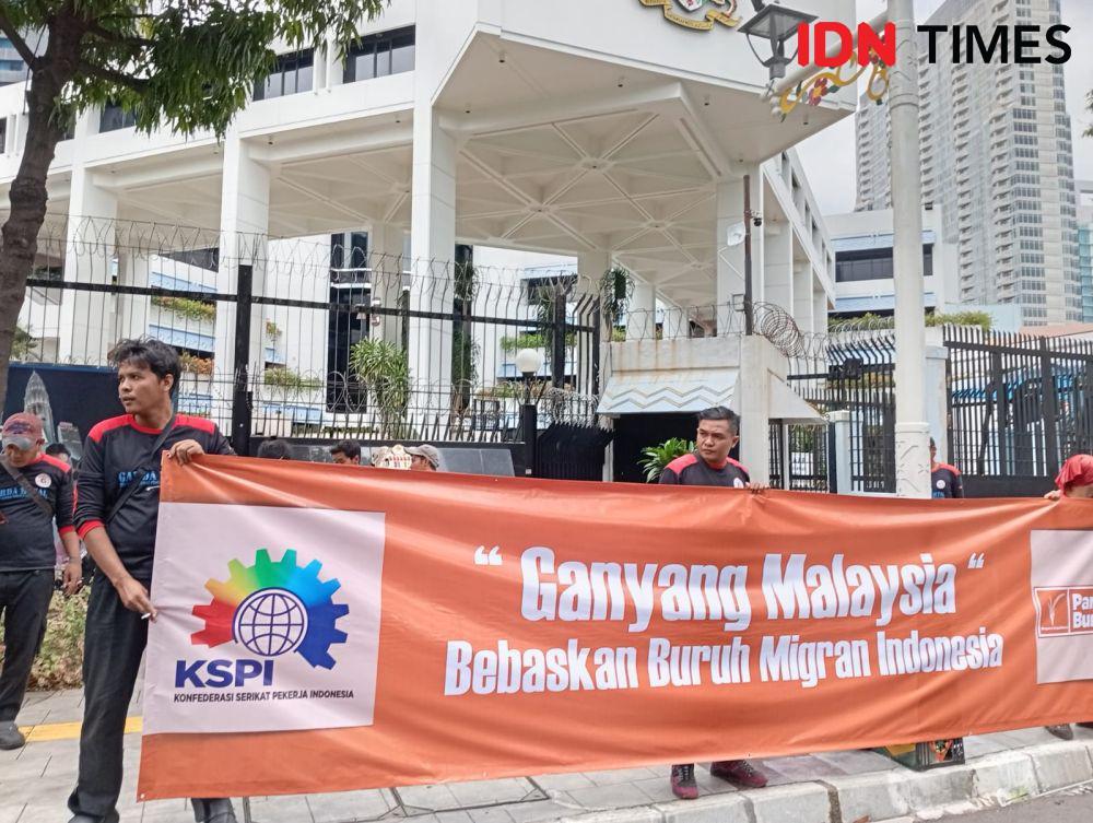 Protes Penembakan PMI, Buruh: Ganyang Malaysia!