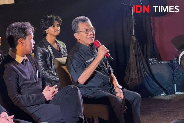 Keenan Nasution (kanan) dalam konferensi pers pada Kamis (30/1/2025) (IDN Times/Elizabeth Chiquita)